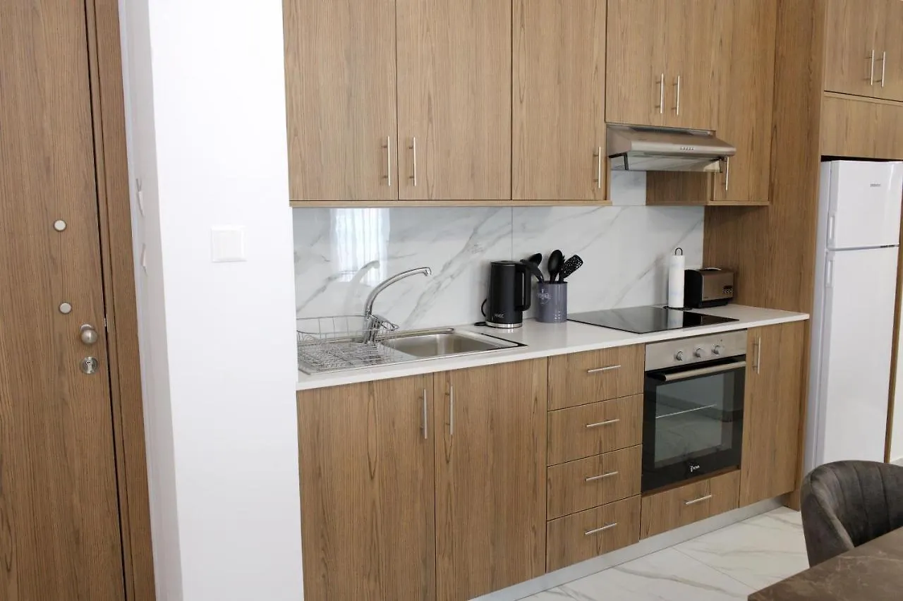 Musan Boutique Apartments 아이아 나파