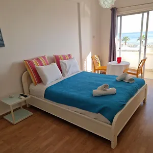 Kolonaki Seaview Apartament Larnaca